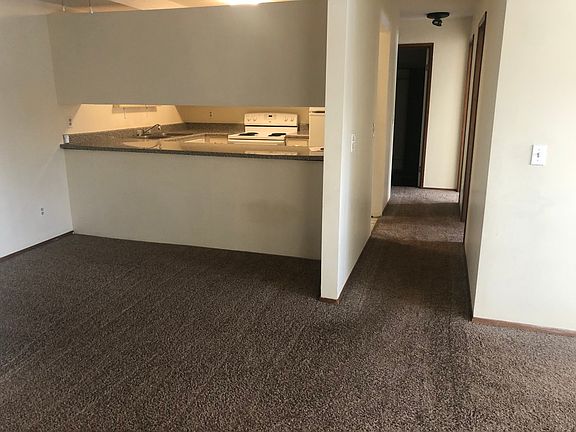 5th image of 154 Westview Dr #104