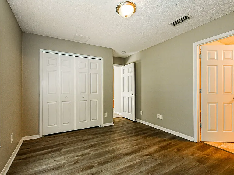 1320 Rain Forest Ln — Photo 16