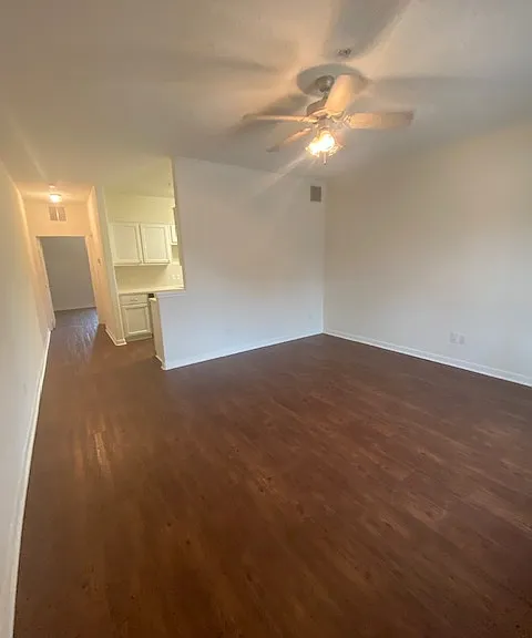 500 Vicki Dr — Photo 6
