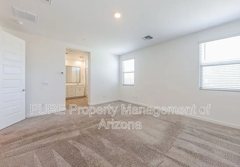 32002 N 125th Ln — Photo 15