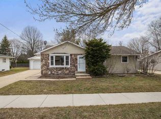 303 S Arlington St, Appleton, WI 54915