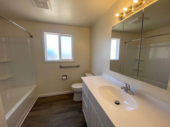 5th image of 1314 NE Odell Ave APT 1-14