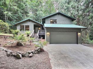 6286 NE Lincoln Rd E, Poulsbo, WA 98370