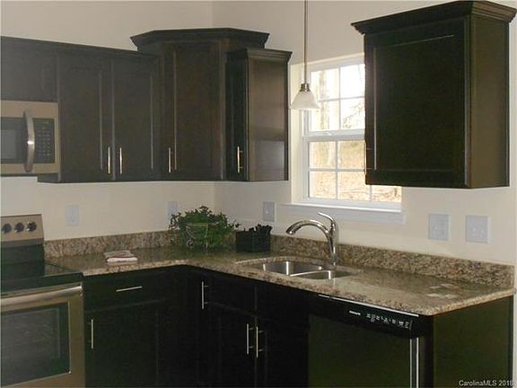 5th image of 509 Windy Dr #55