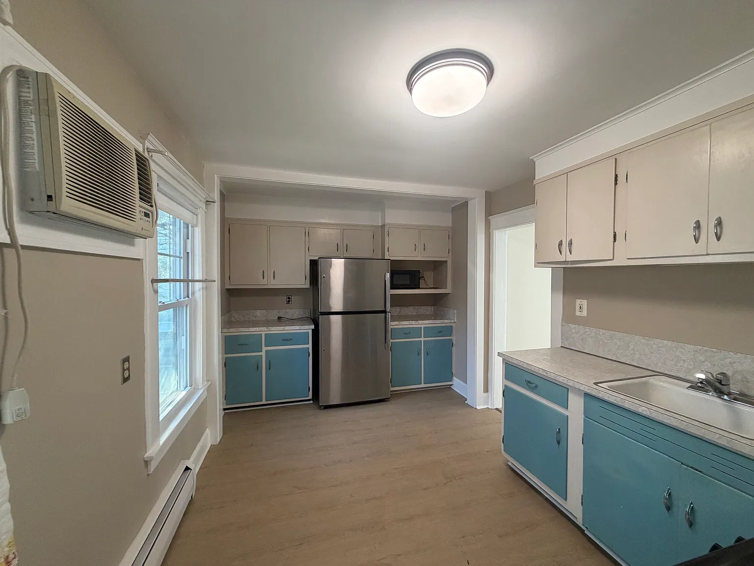 3 bed, $4,500 — Photo 3