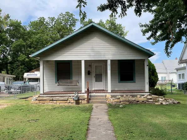 610 S 10th St, Salina, KS 67401