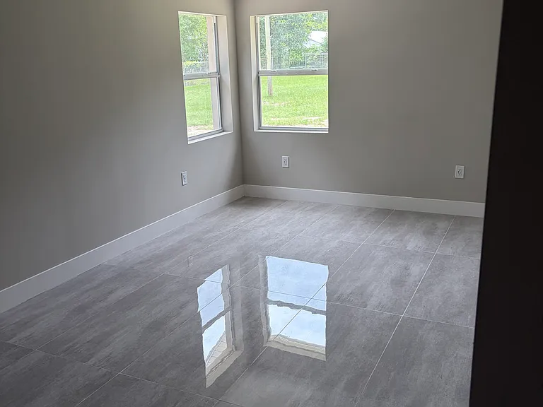 9910 Seven Roads Pl — Photo 16