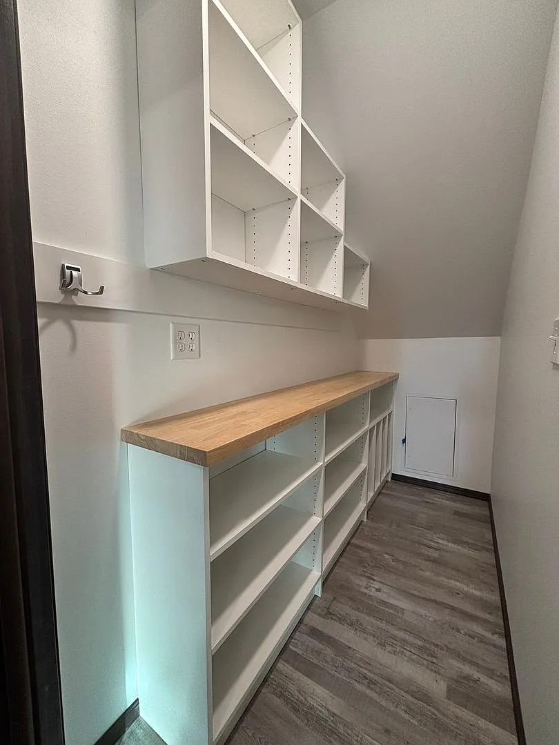 Spacious 3-Bedroom Home — Photo 3