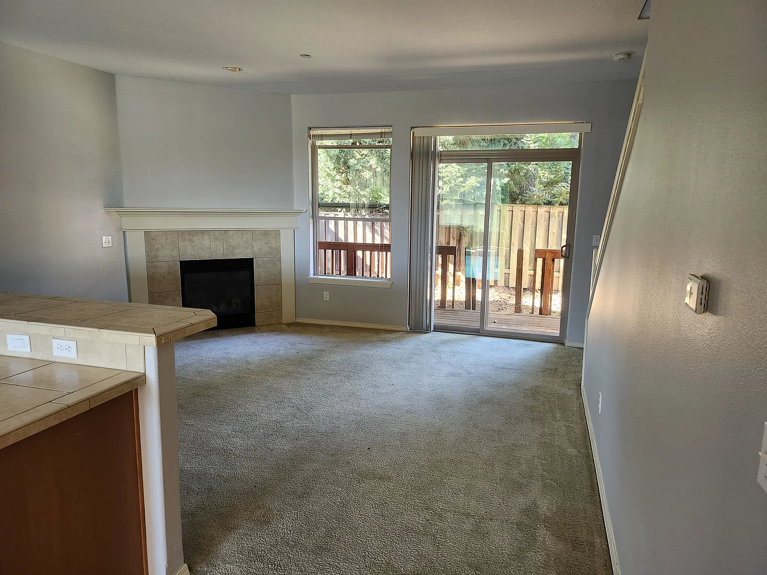 15561 SW Stone Ridge Cir — Photo 3