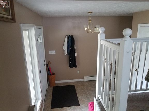 3rd image of 705 Glendale Dr