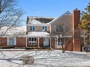 1392 Shire Cir, Palatine, IL 60067