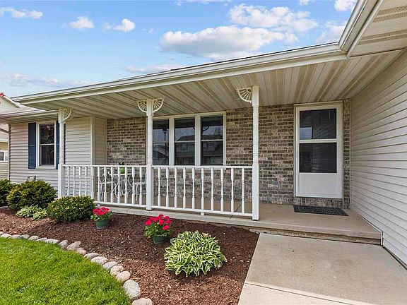 2nd image of 1128 Grassymeadow Ln