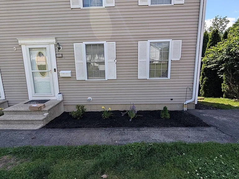 90A Loxwood St — Photo 37