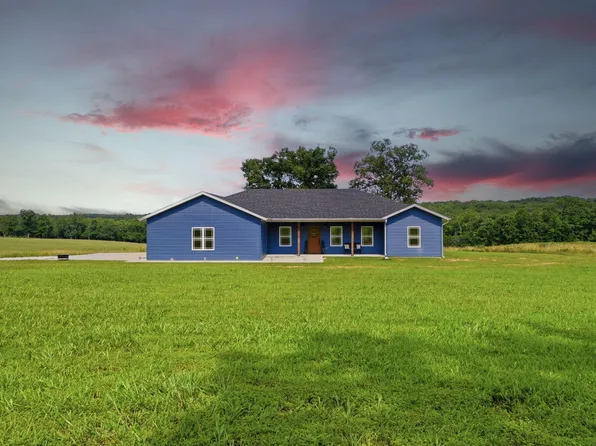 3876 S 75th Road, Dunnegan, MO 65640