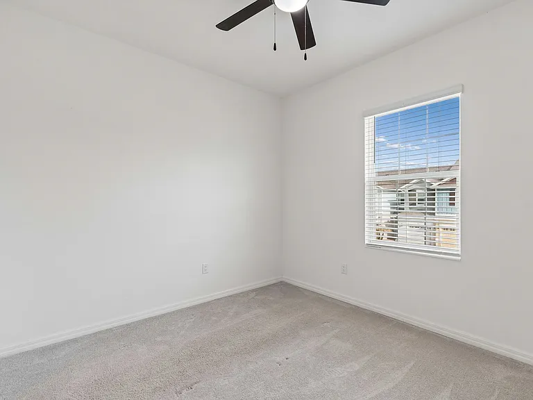 34214 Rogallo Ln — Photo 28