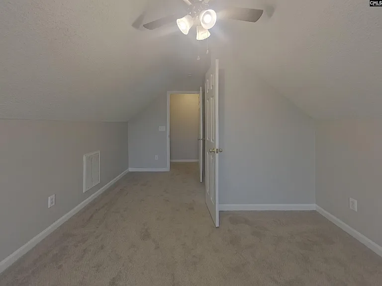 608 Cottontail Ct N — Photo 14