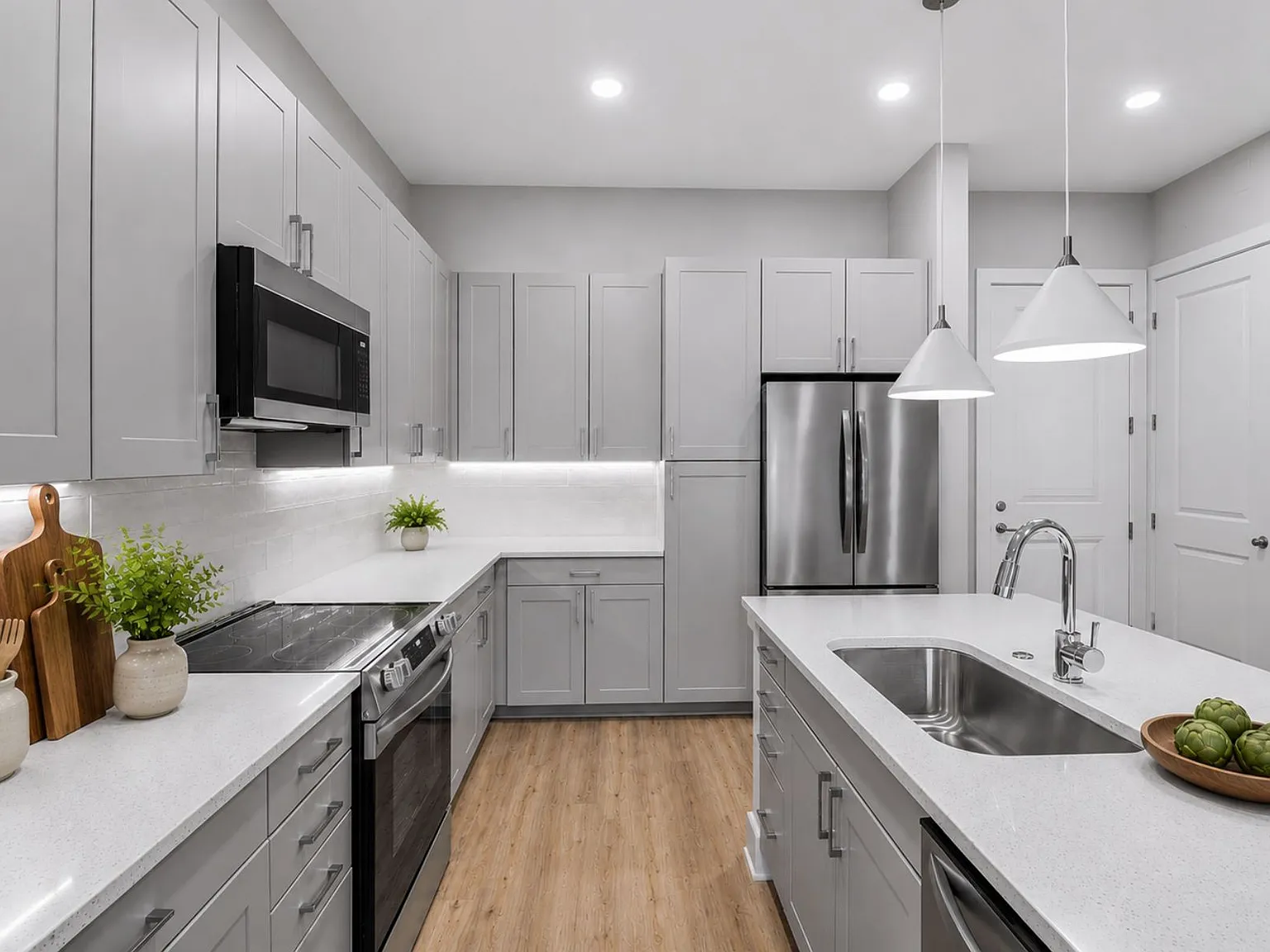 Brooking Square Apartments & Townhomes — Photo 4