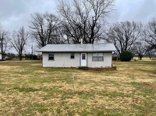 1659 W Highway 12, Gentry, AR 72734
