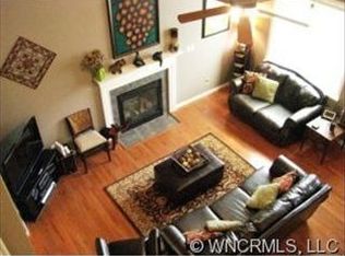 88 Woodcreek Cir, Swannanoa, NC 28778