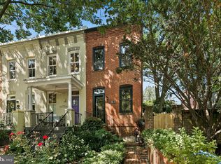 305 9th St SE, Washington, DC 20003