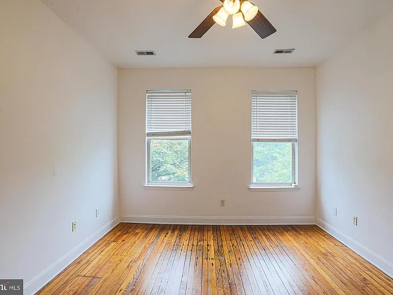 127 N Patterson Park Ave #1 — Photo 34