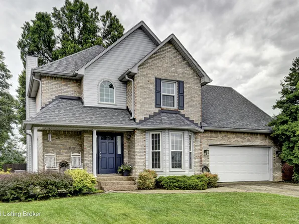 4924 Hunters Point Cir, Louisville, KY 40216