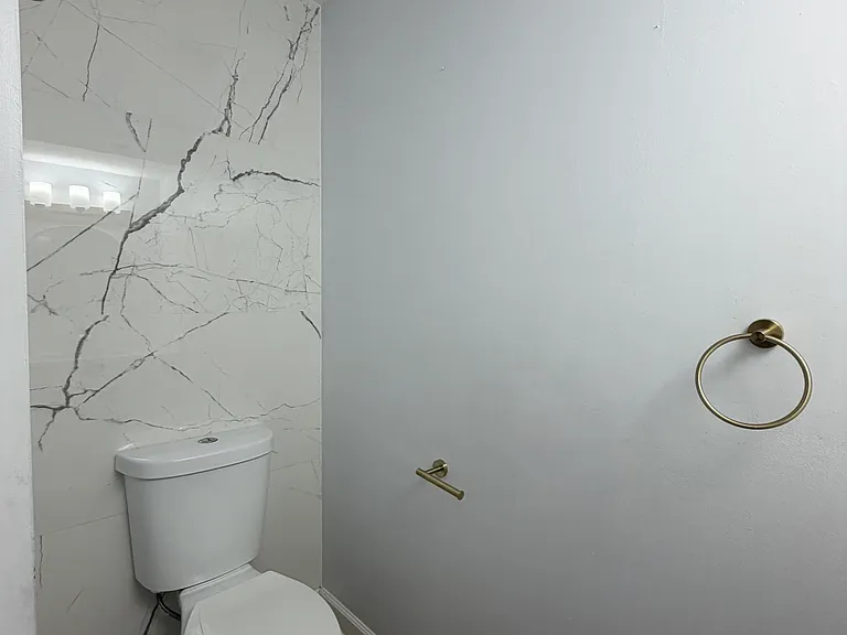 1525 Johnstown Ct — Photo 13