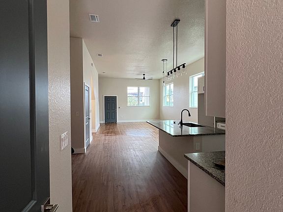 PANTRY HALL/BACKDOOR ENTRY