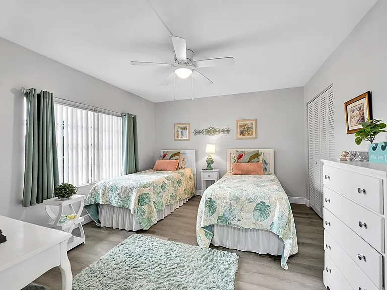 5759 Phoenix Palm Ct #C — Photo 5