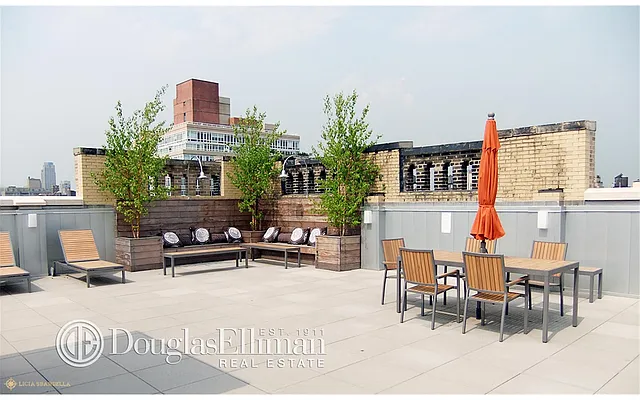 Rented by Douglas Elliman | media 21