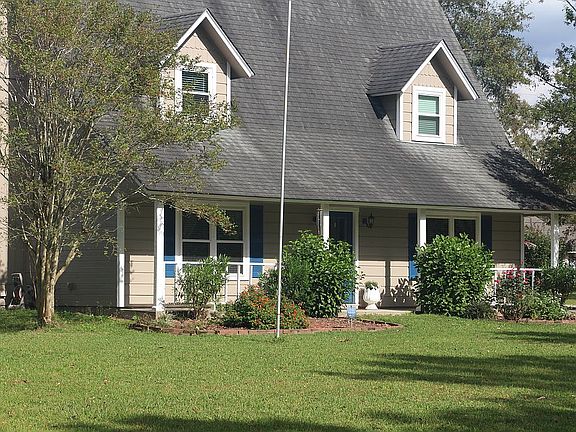 3rd image of 6312 Armitage Dr
