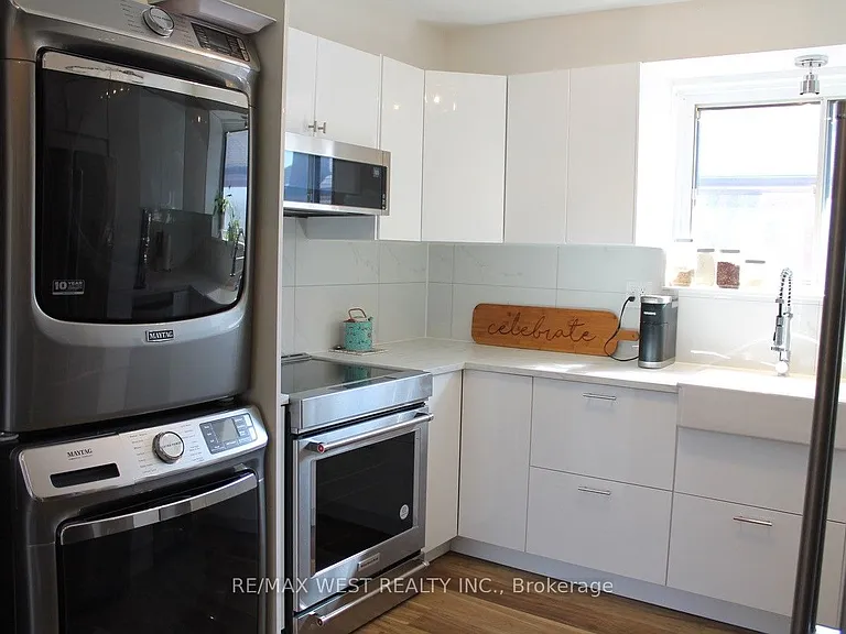 11 Fletcher Pl #MAIN — Photo 6