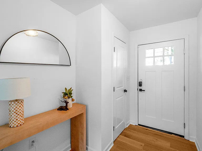 1330 Dean St — Photo 13
