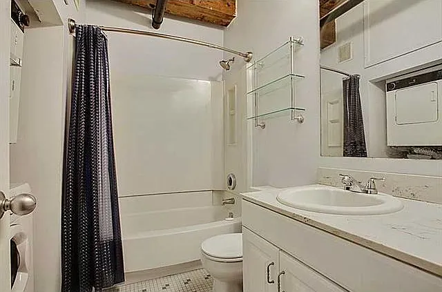 402 Julia St #205 — Photo 12