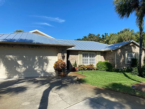 4th image of 2120 Mangrove Dr
