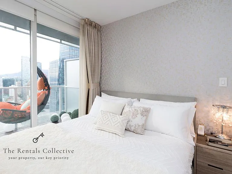 777 Richards St #3601 — Photo 9