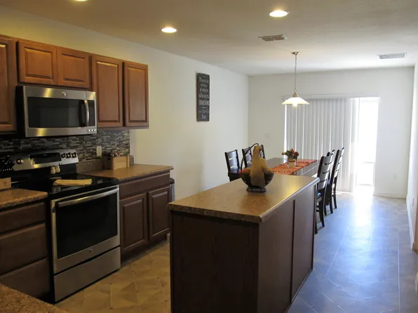 13302 Kent Bradley St, Dade City, FL 33525