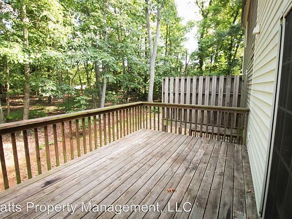 3rd image of 505 Barrington Way