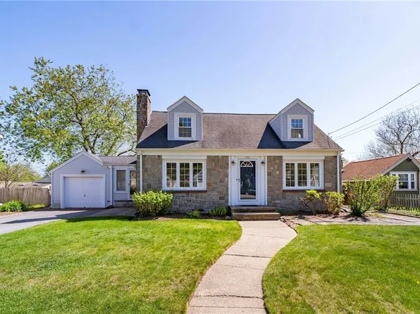 152 Audubon Rd, Warwick, RI 02888
