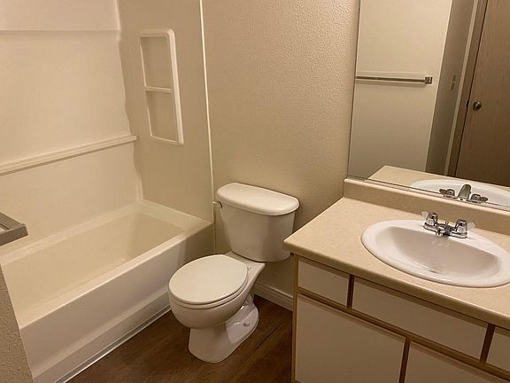 3rd image of 2525 E 53rd Ave #G308
