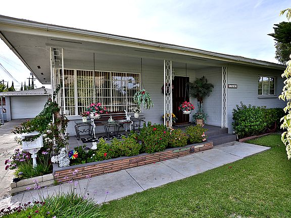 2nd image of 13641 Charleville Dr