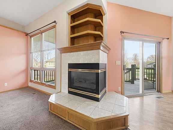 5th image of 110 N Karren Ct