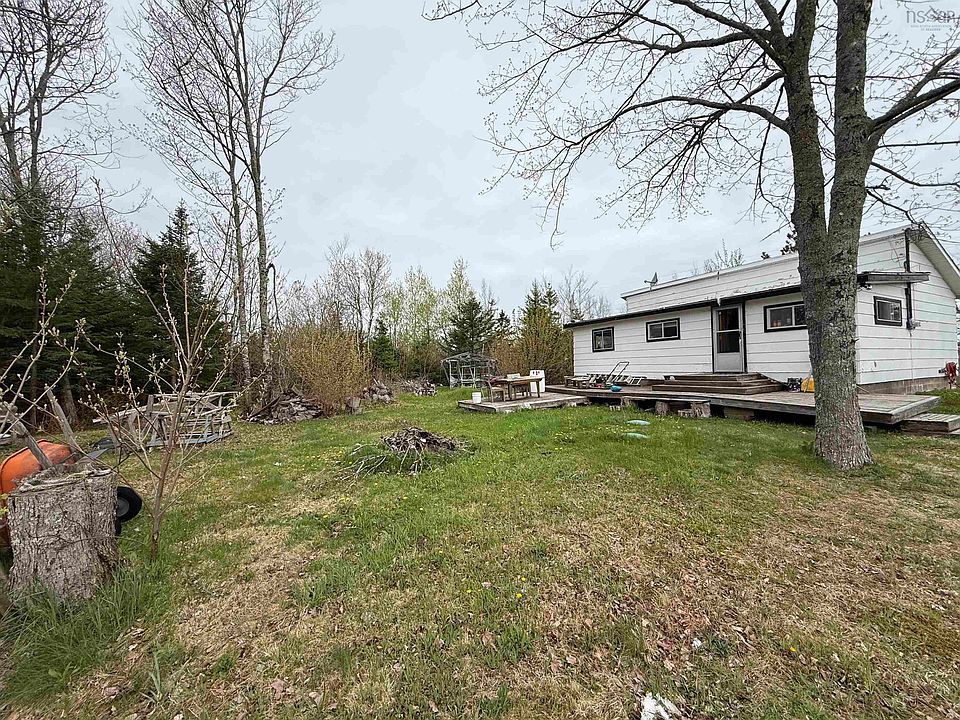 1st image of 12 Cedar Ln