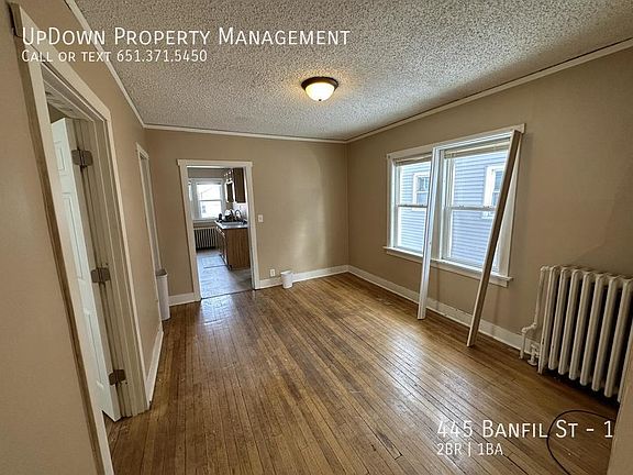 5th image of 445 W Banfil St #1