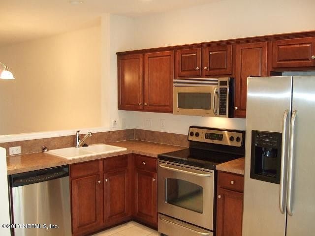 1st image of 8121 Summerside Cir