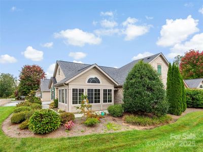 265 Summerfield Pl, Flat Rock, NC, 28731