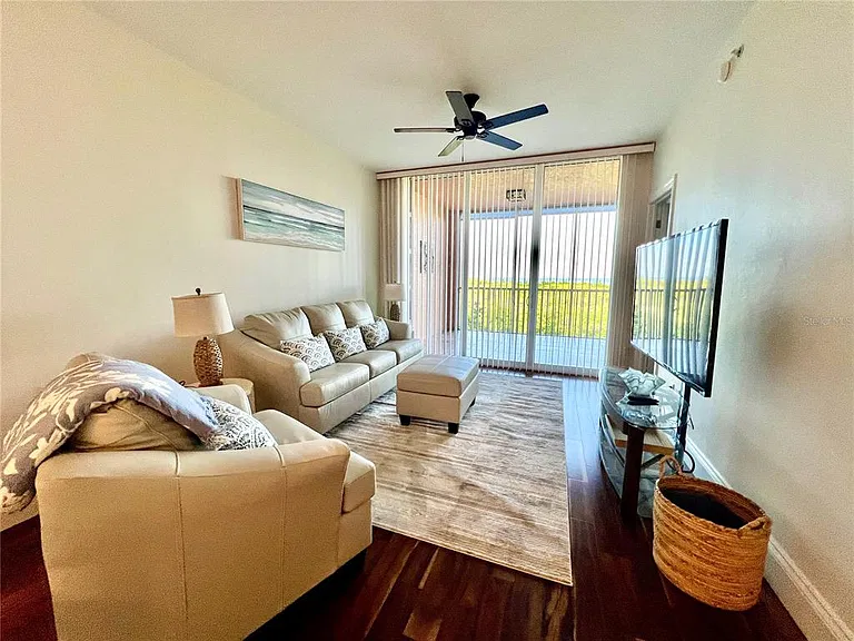 3191 Matecumbe Key Rd #206 — Photo 14