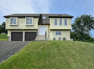 112 Cimarron Rd, Middletown, CT 06457