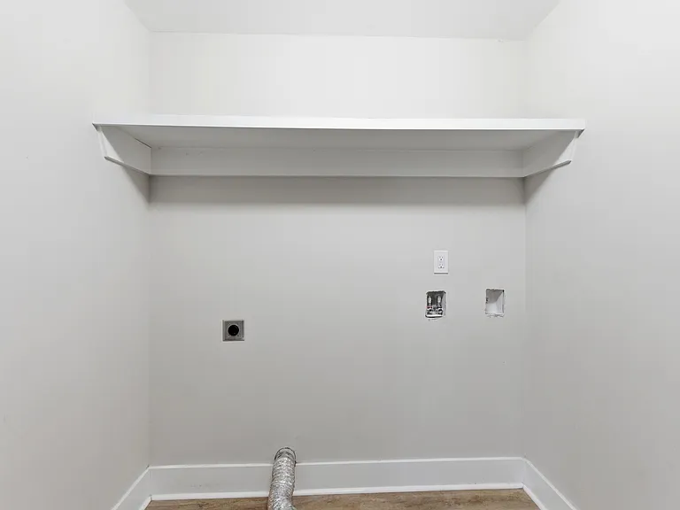 702 N Church St — Photo 28