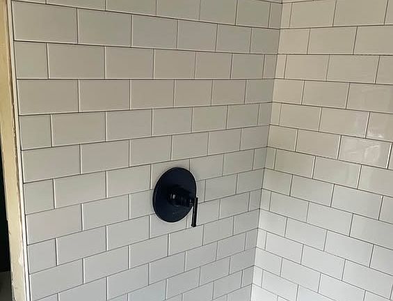 4th image of 834 Naugatuck Ave APT 3